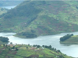 Lake-bunyonyi