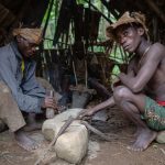 Batwa-iron-smelting